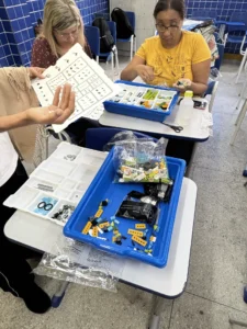 kits wedo 2.0 robótica educacional pronta entrega no Brasil com frete grátis e parcelamento sem juros